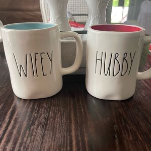 Rae Dunn mugs
